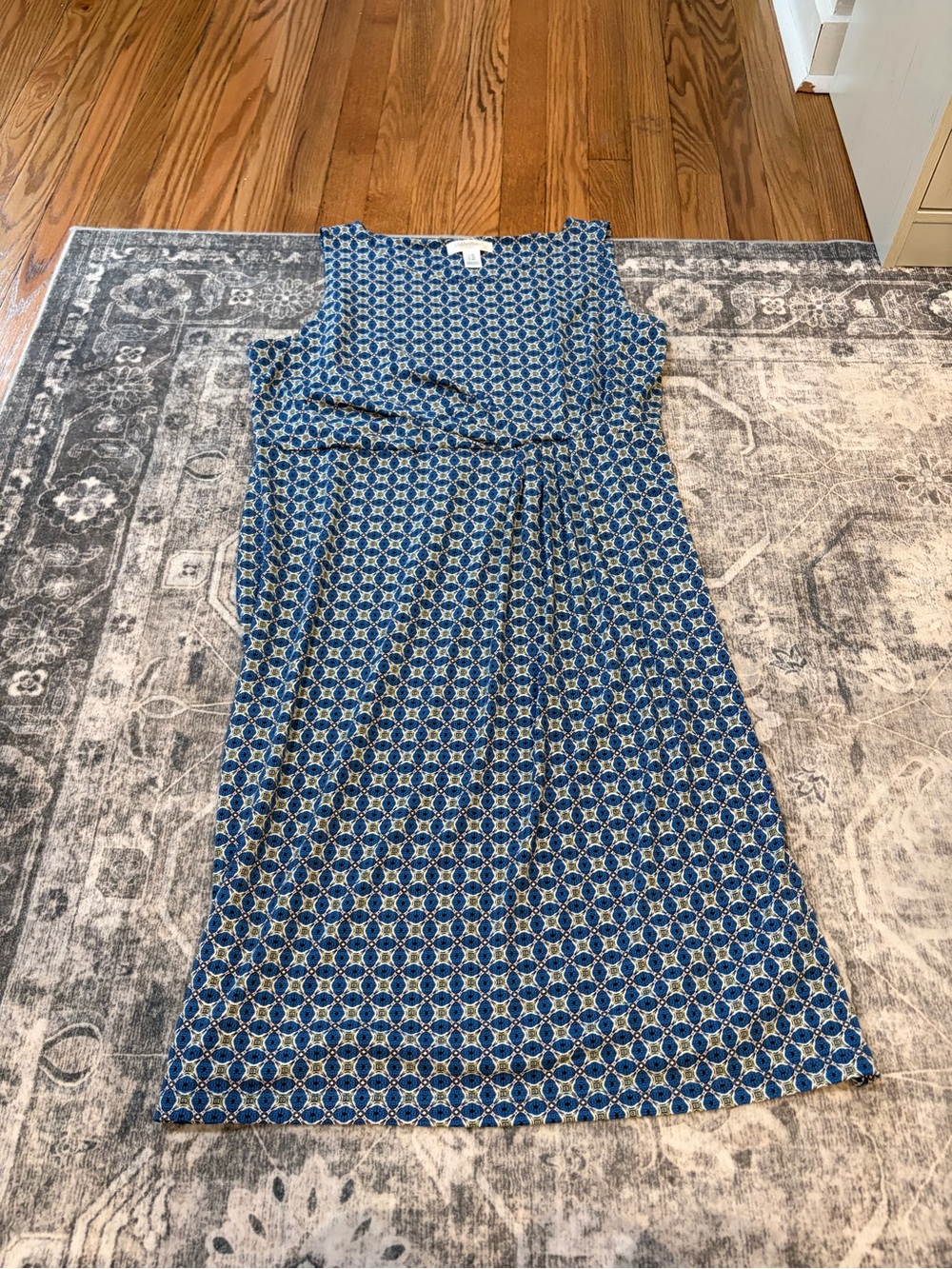 Motherhood Maternity Blue Geometric Sleeveless Midi Dress